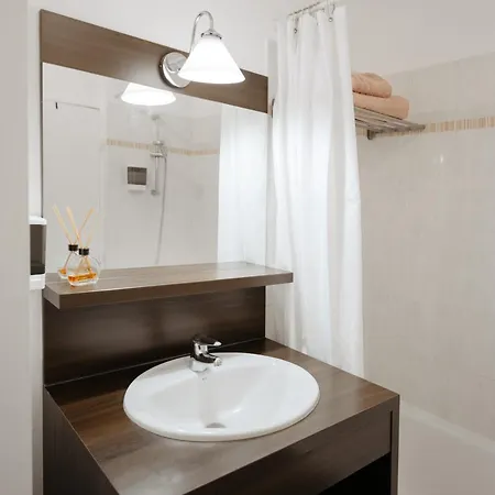 Apartment Neuvaroom *